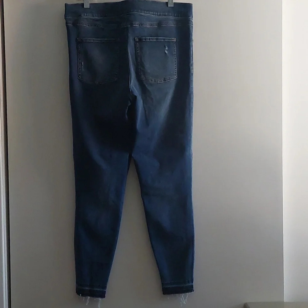 Spanx Pull-on Ankle Skinny Jeans Size XL Euc - Picture 9 of 9